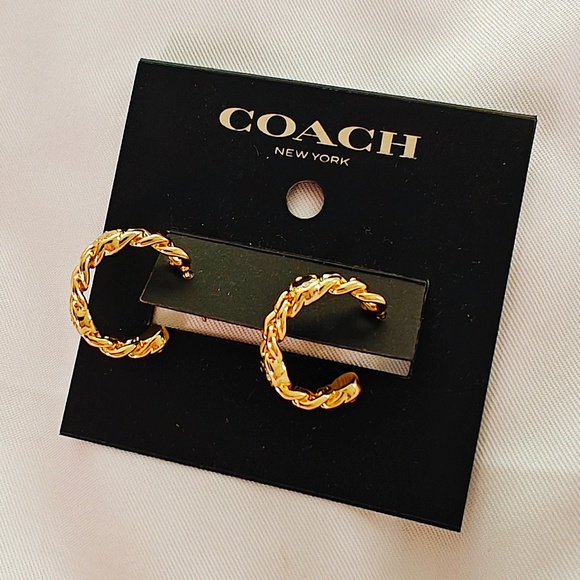 New Coach Rivet Chain Hoop Earrings Gold CBW13 $88 - Picture 5 of 8